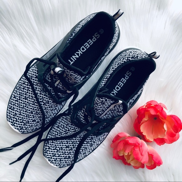 Shoes - TRADED Black & White Knit Boutique Sneaker 👟 NWOT